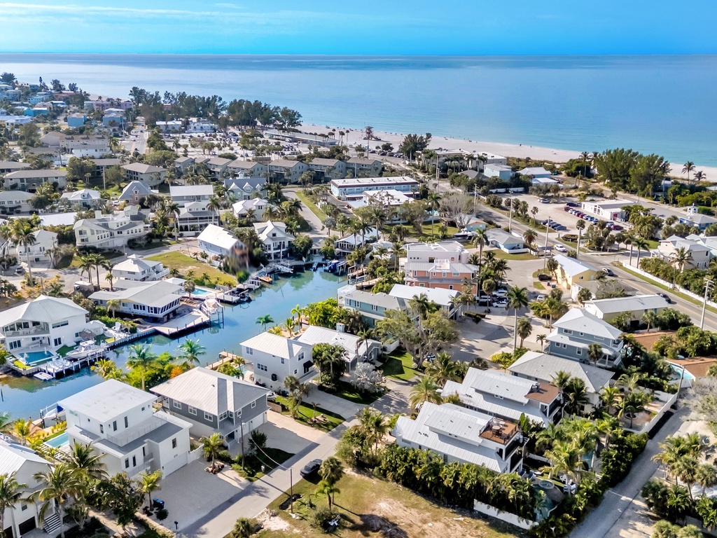 Aerial view of Jackie’s Cottage
