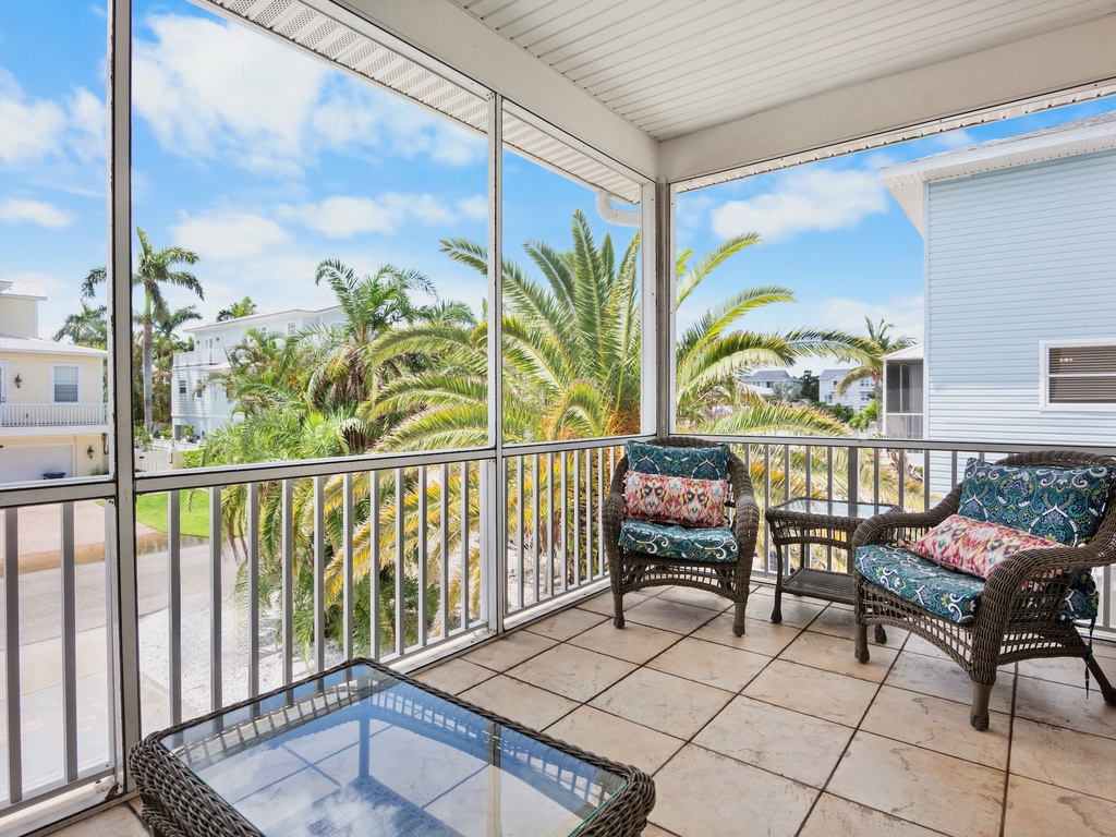 Balcony, Seating Area