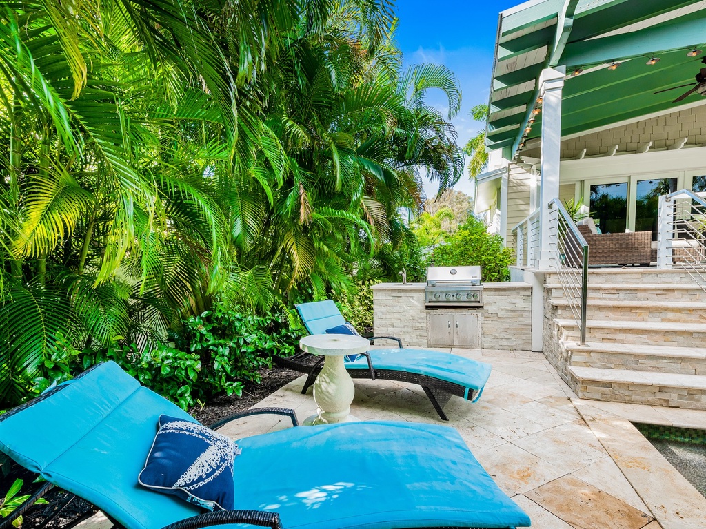 Sun loungers