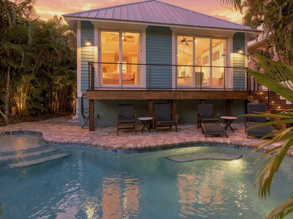 Key Largo Cottage by Anna Maria Island Accommodations