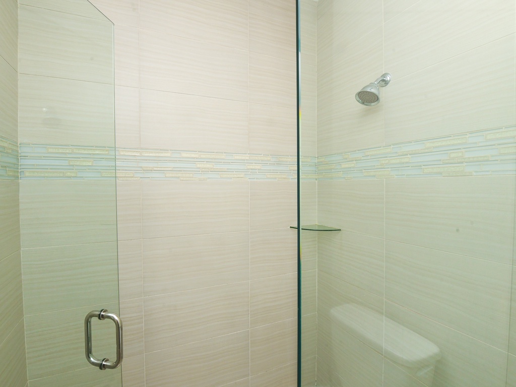 Ensuite Bathroom and Shower