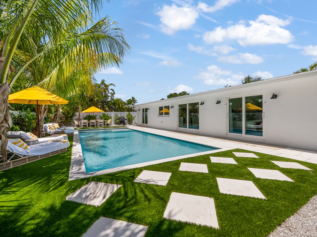 Private Pool and Spa