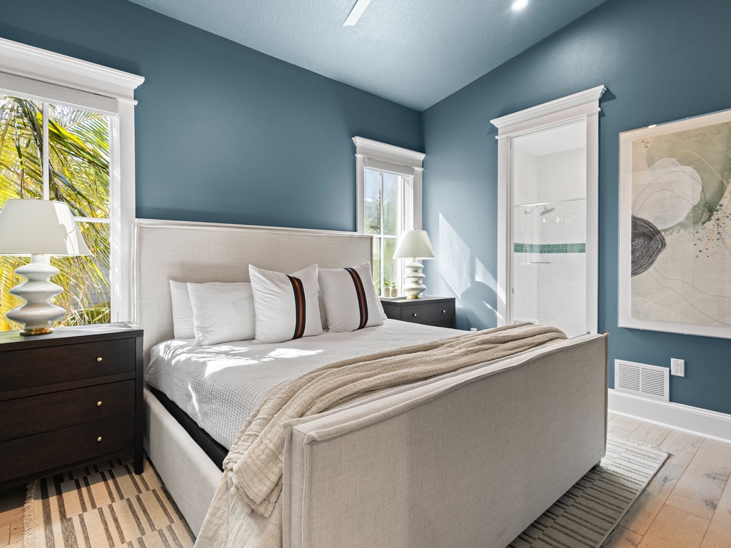 Eighth Bedroom, King