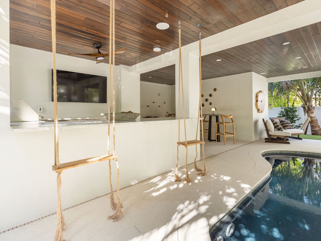 Outdoor BBQ grill with TV