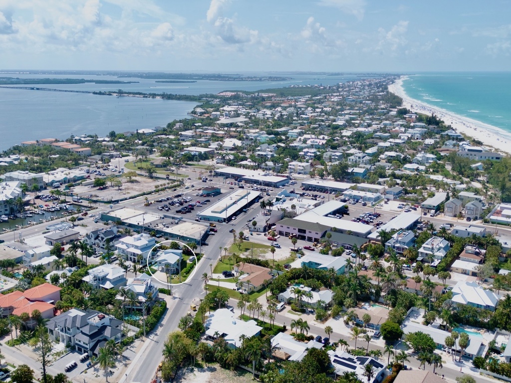 Aerial View - MI Island Time by Anna Maria Island Accommodations