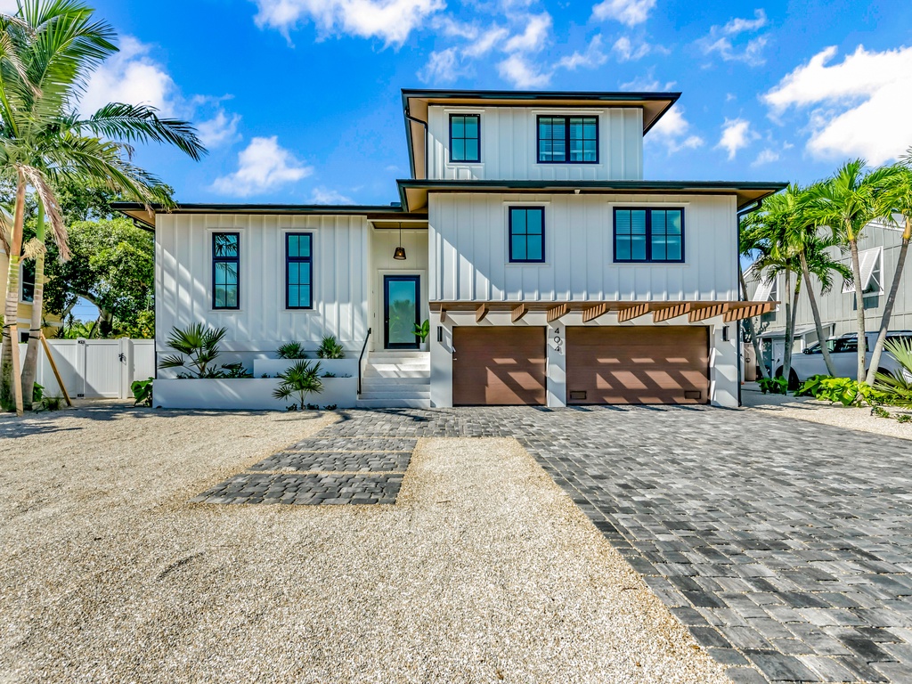 Blissful Paradise by AMI Locals