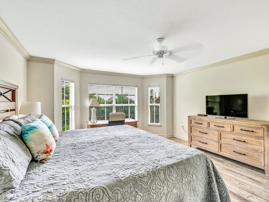 Primary Bedroom - King