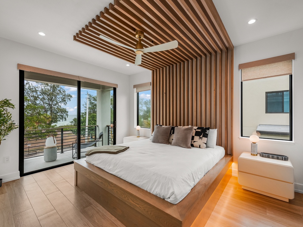 Primary Bedroom - King