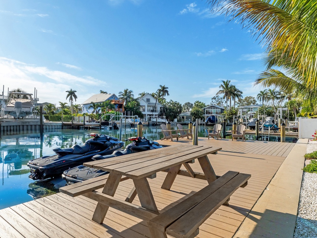 Waterfront dining at your private picnic table