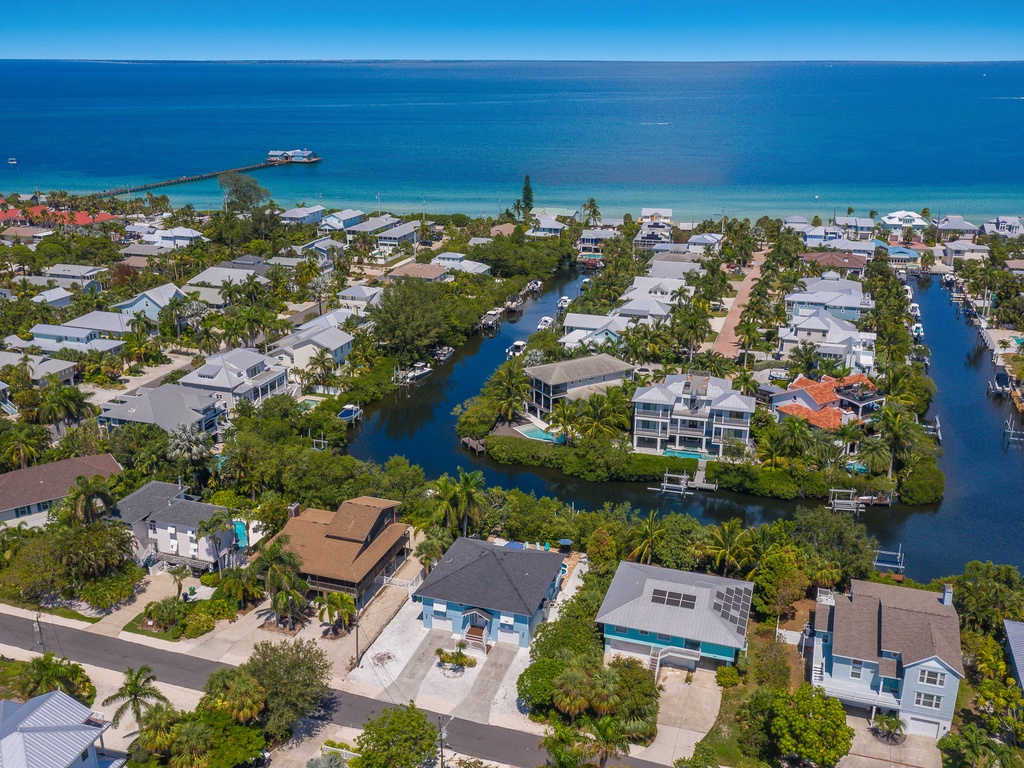 Acquaviva - Anna Maria Island Accommodations