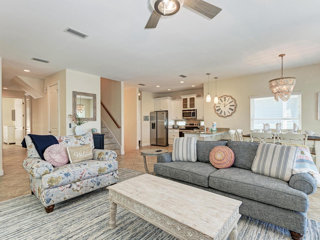 Living Room - Anna Maria Island Locals