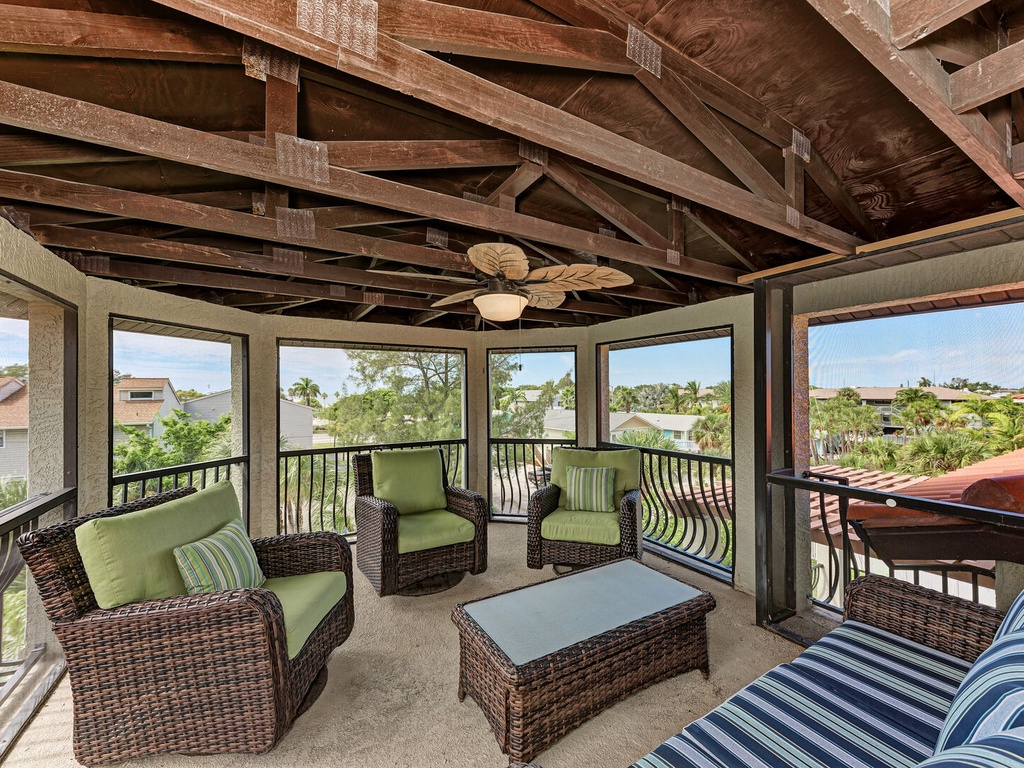 Sweeping Views From Rooftop Balcony