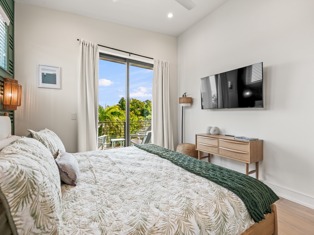 Third Bedroom - King