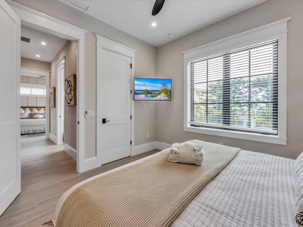 Third Bedroom - King