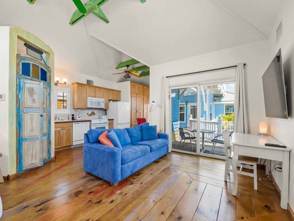 Second Bedroom, King