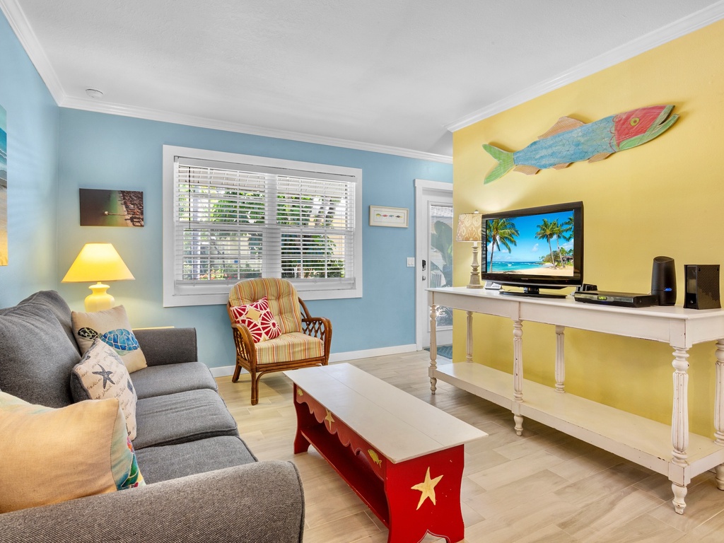 Sand and Sea 109B by Anna Maria Island Accommodations