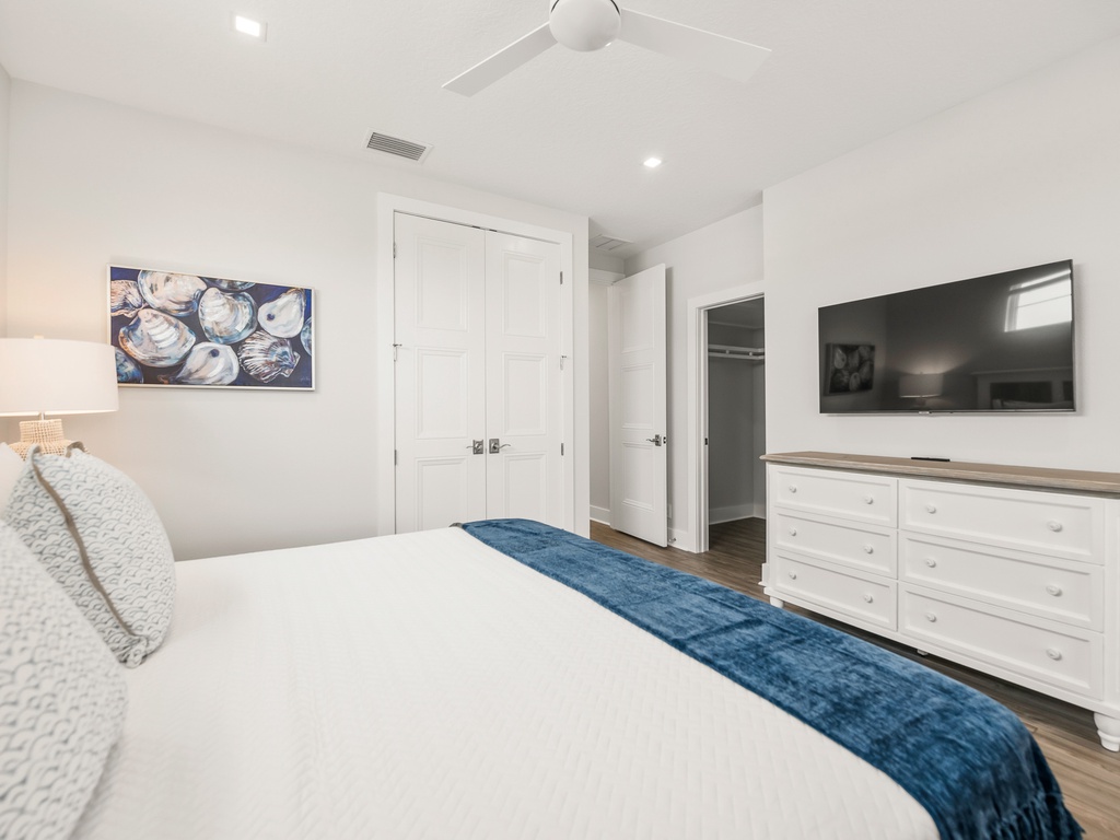 Primary Bedroom, King