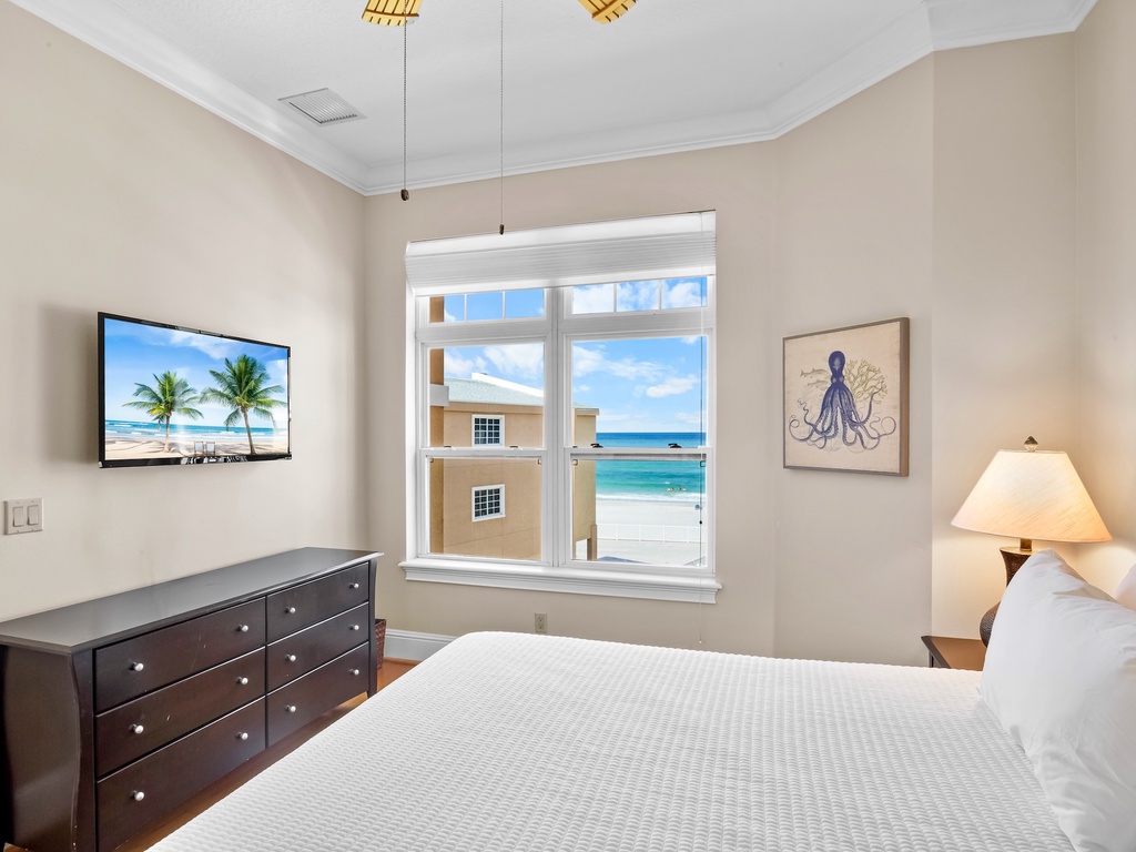 Primary Bedroom, King