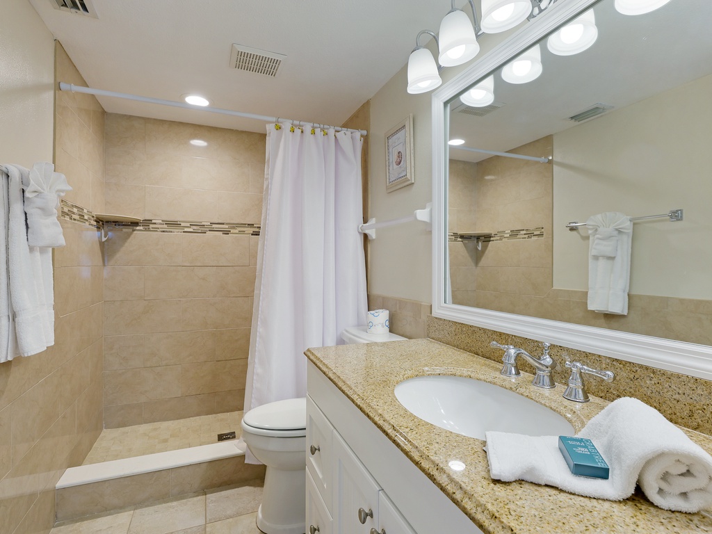 Island Tropical Villa- Anna Maria Vacations