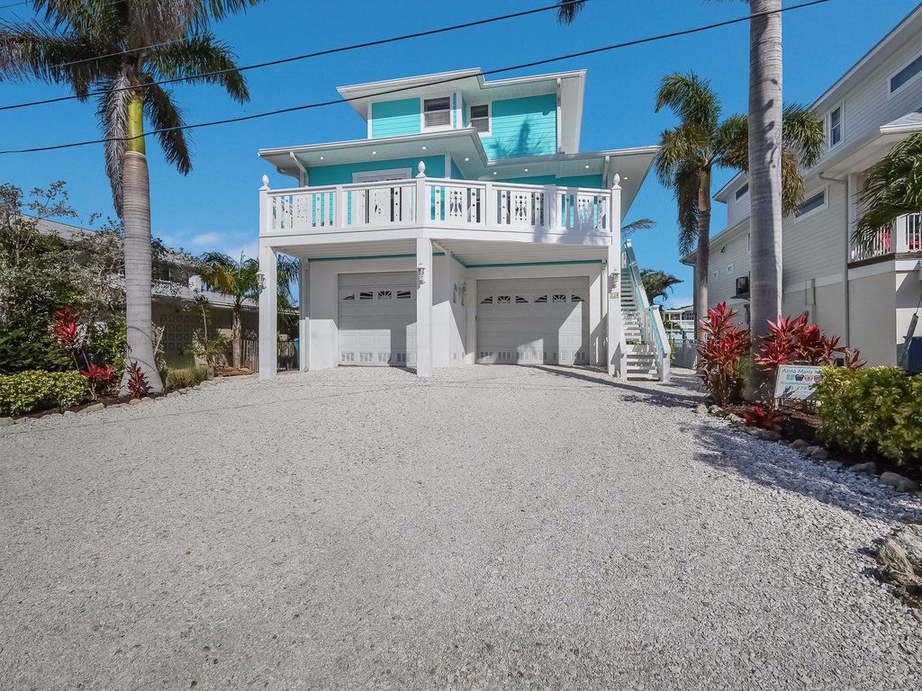 Bayshores - By AMI Accommodations