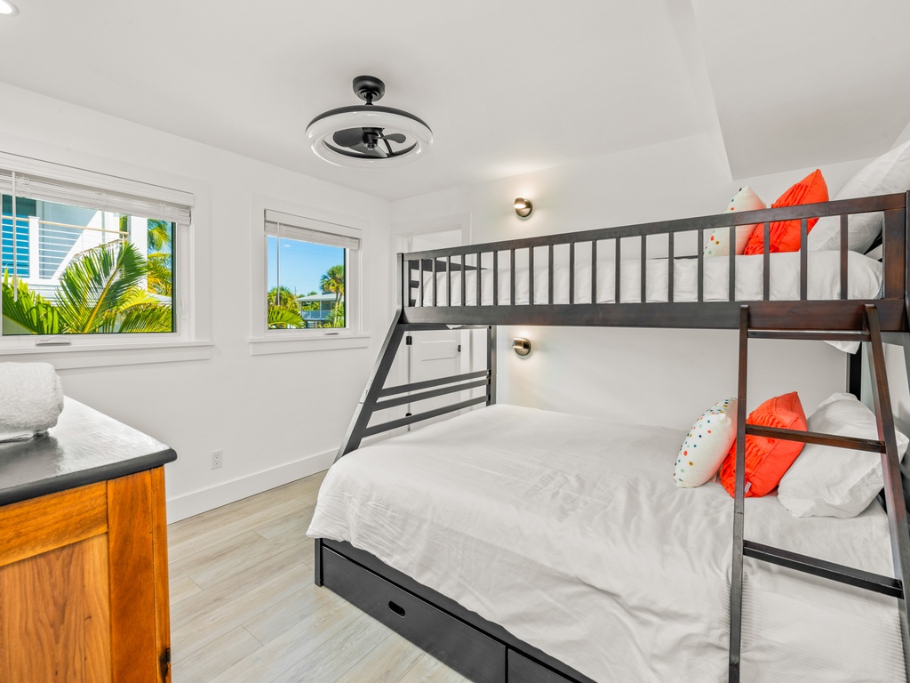 Third Bedroom, Twin over Queen bunk bed