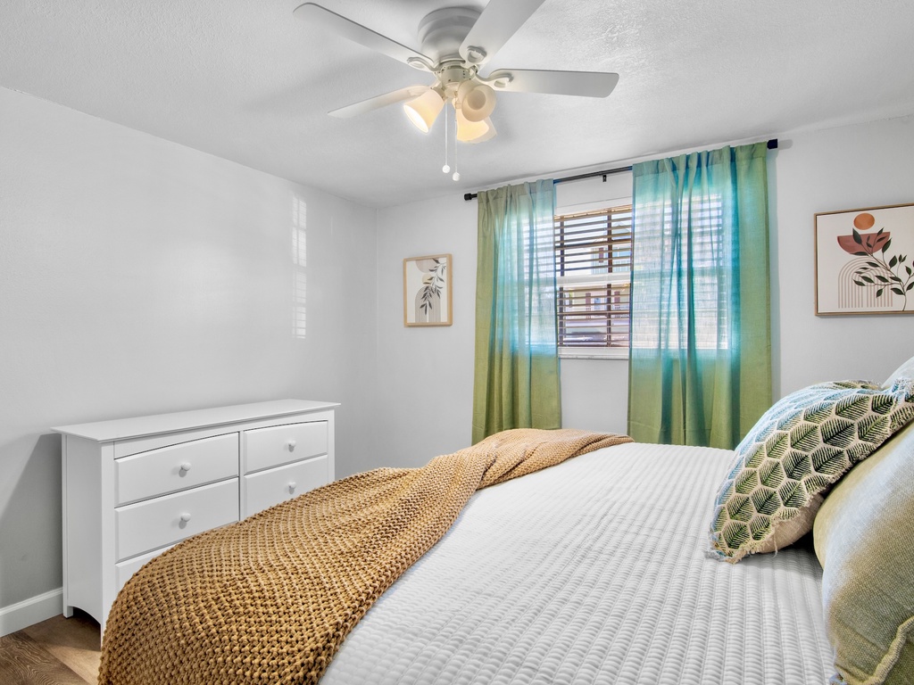 Primary Bedroom, King