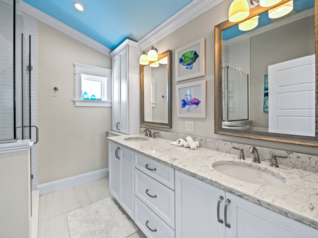 Second Ensuite Bathroom