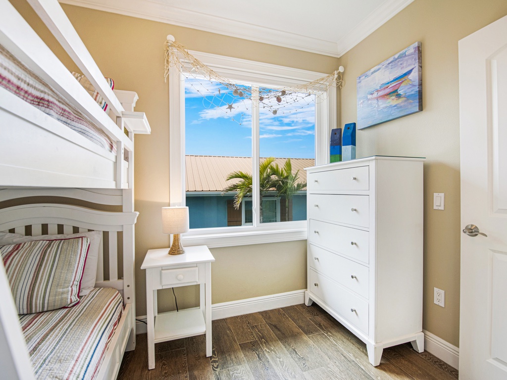 Side A - Main Level - Third Bedroom