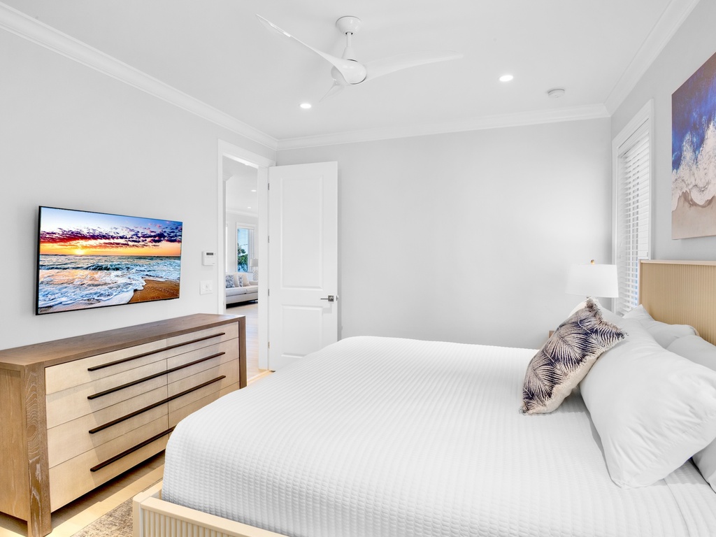Primary Bedroom, King
