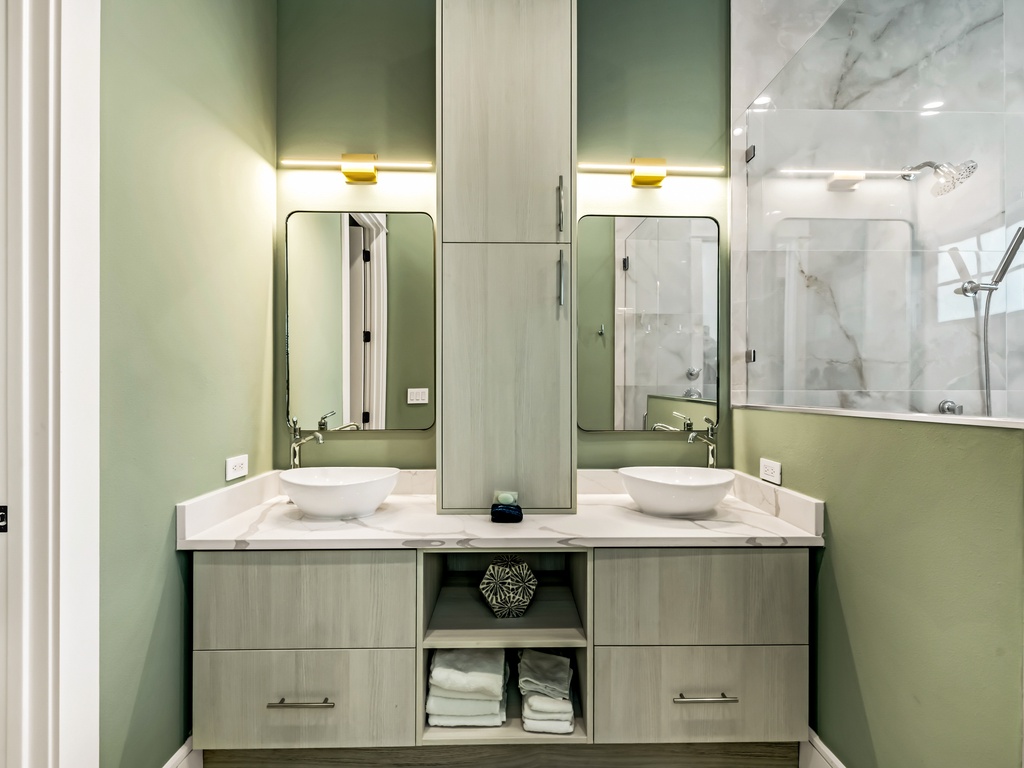 Primary Bathroom - Ensuite