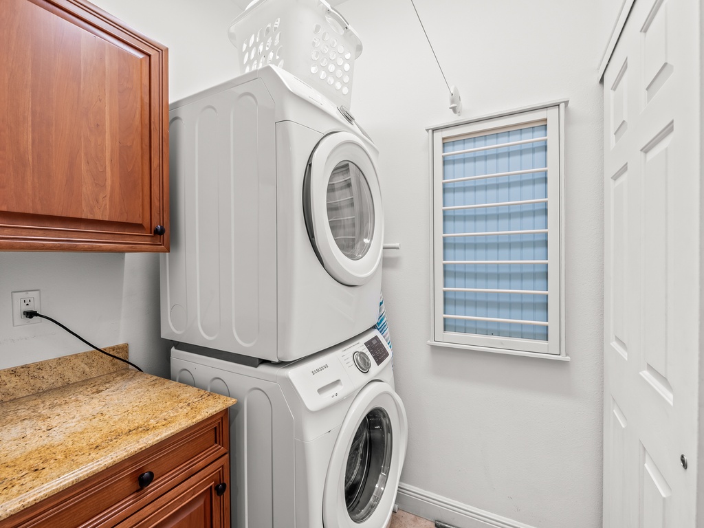 Washer / Dryer in Unit