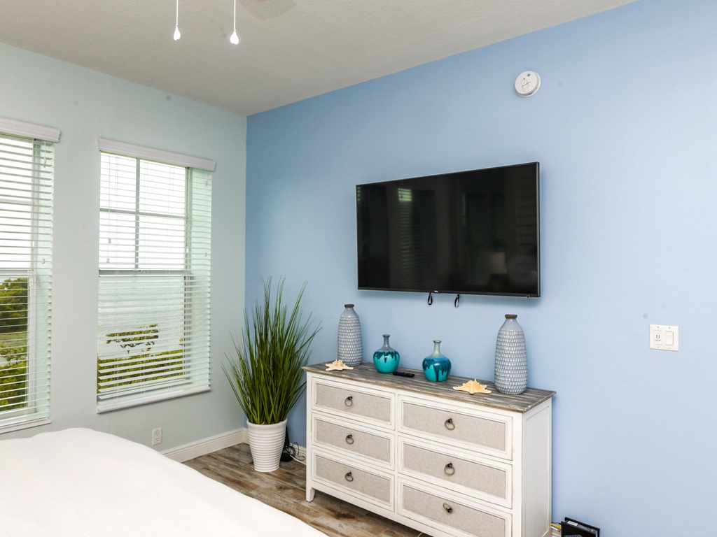Primary Bedroom, King