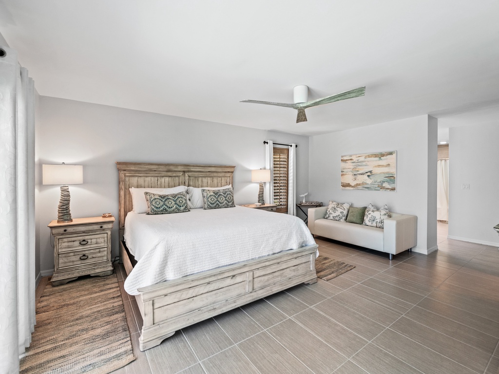 Primary Bedroom - King