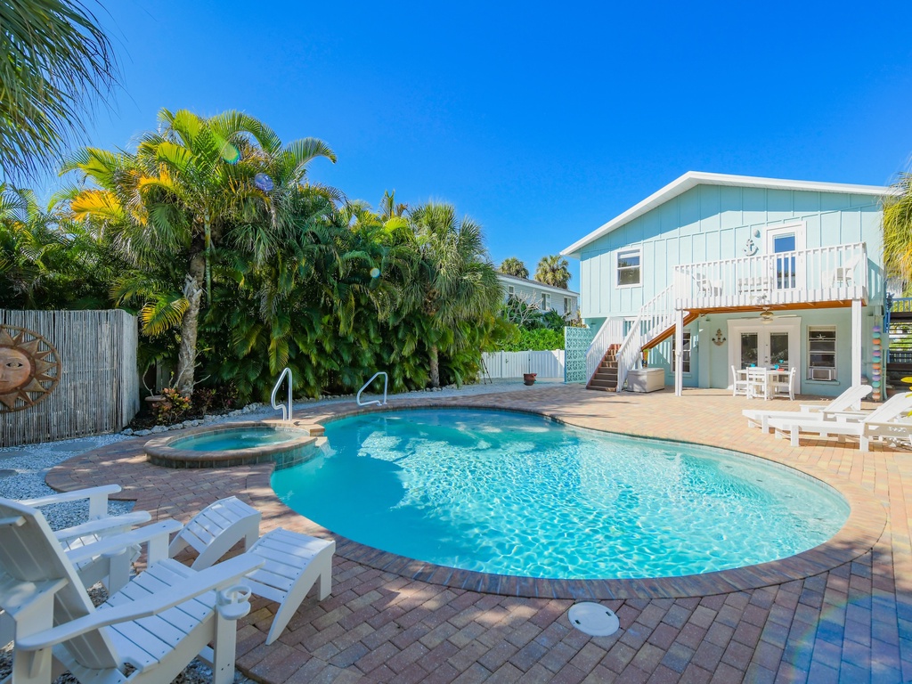 Private Pool and Spa