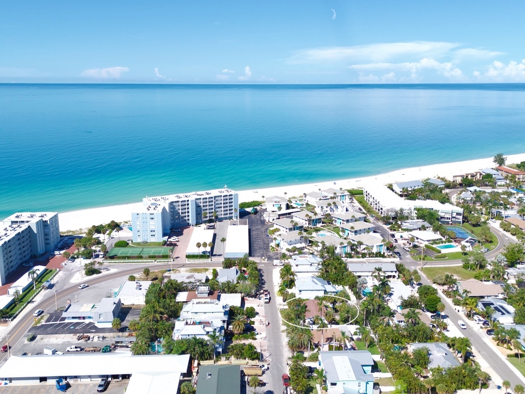 Prime Location Near the Beach