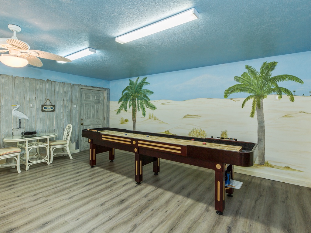 Living Area/Game Room