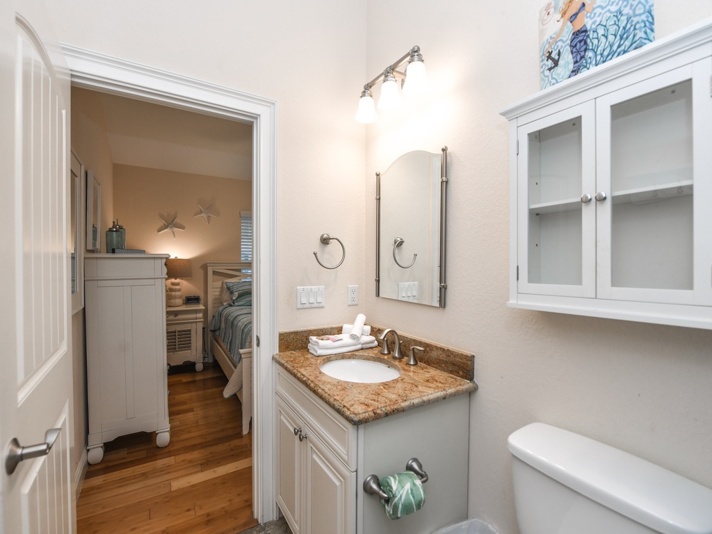 Primary Bathroom, Ensuite, East Unit