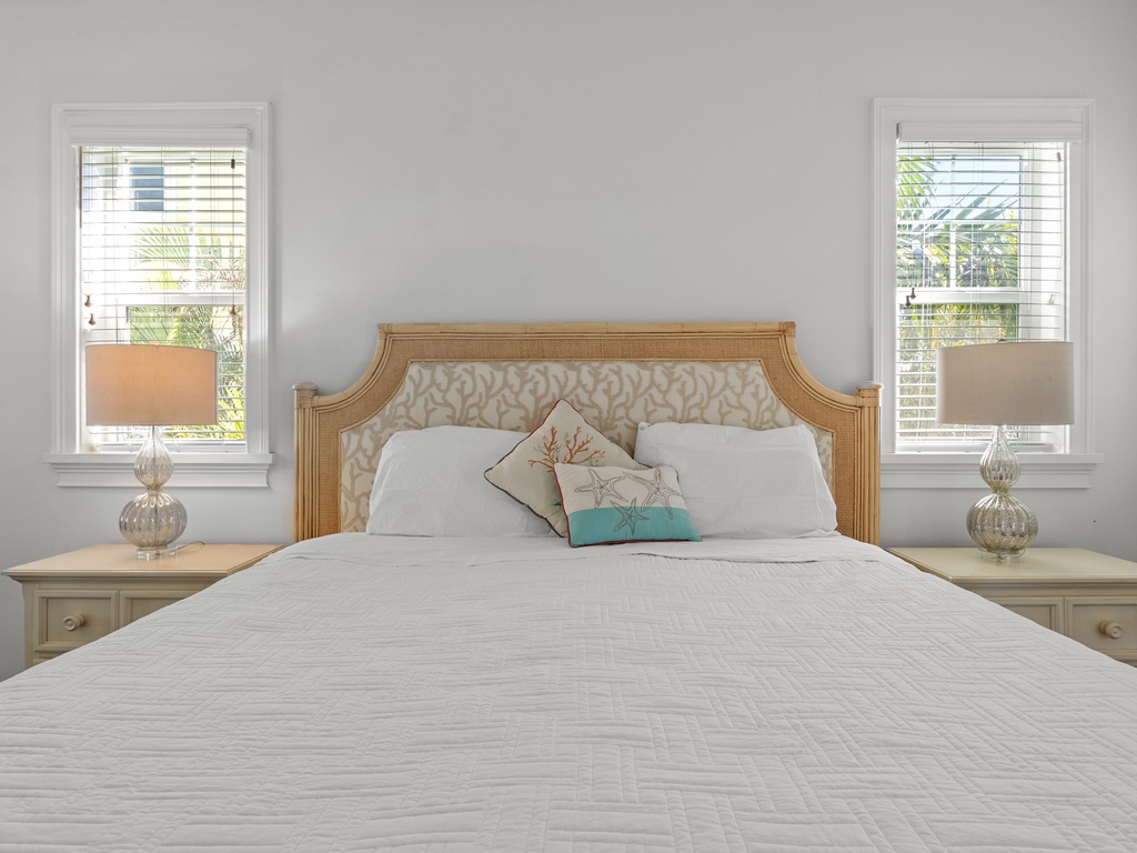 Second Bedroom, King