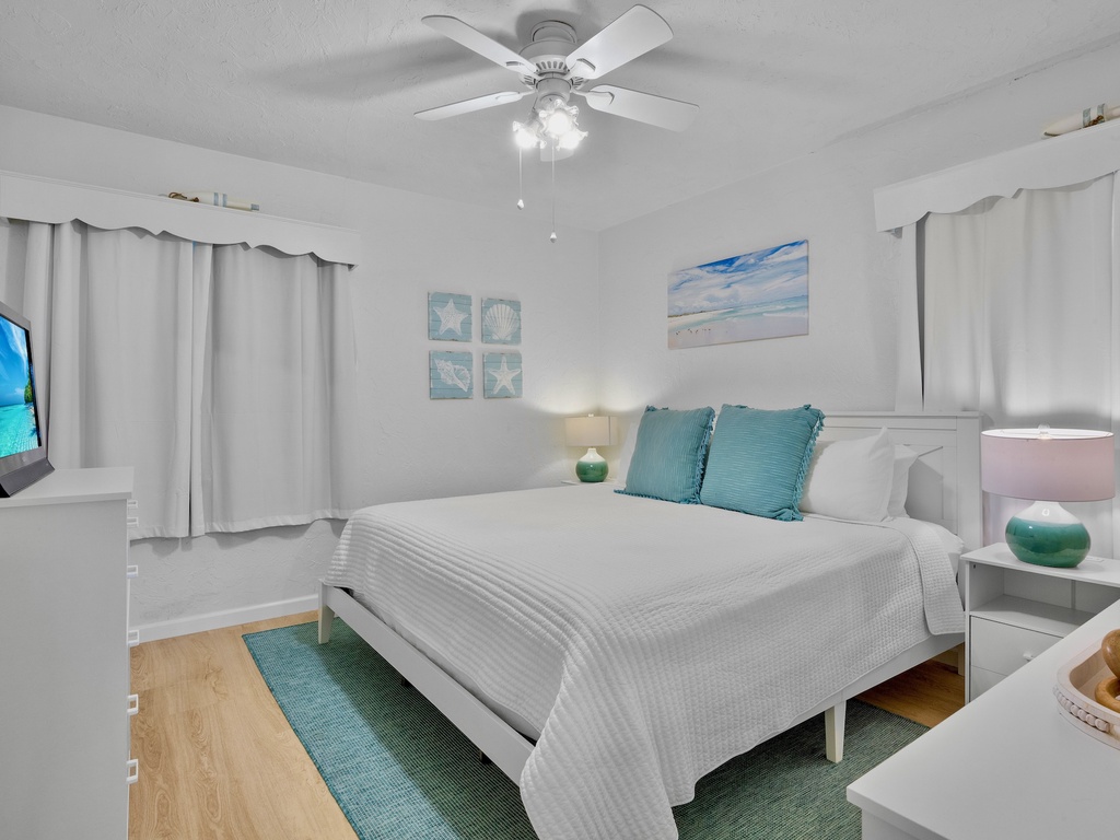 Primary Bedroom - King