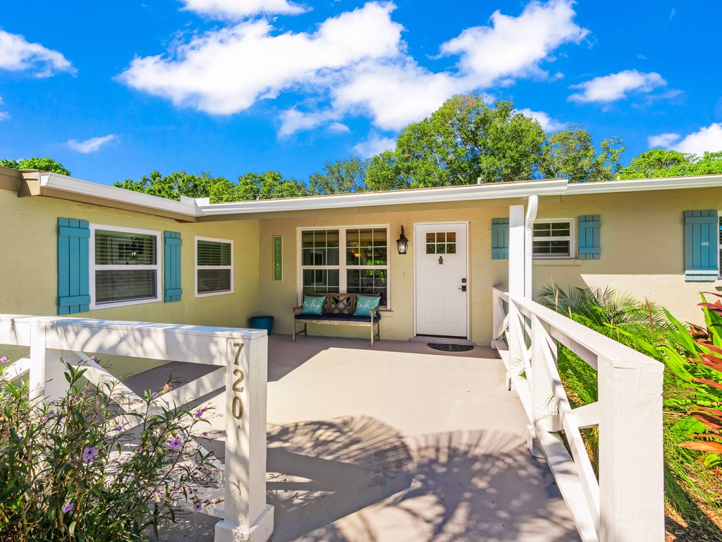 A Piece of Paradise by AMI Locals