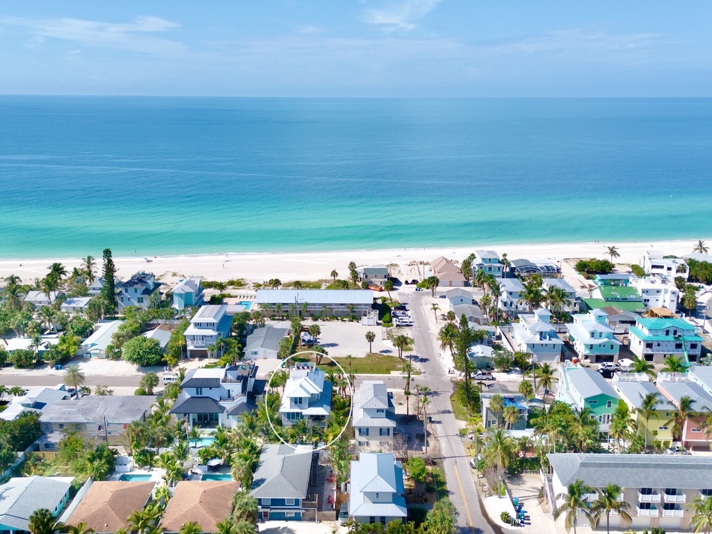 Coming In Hot by AMI Locals