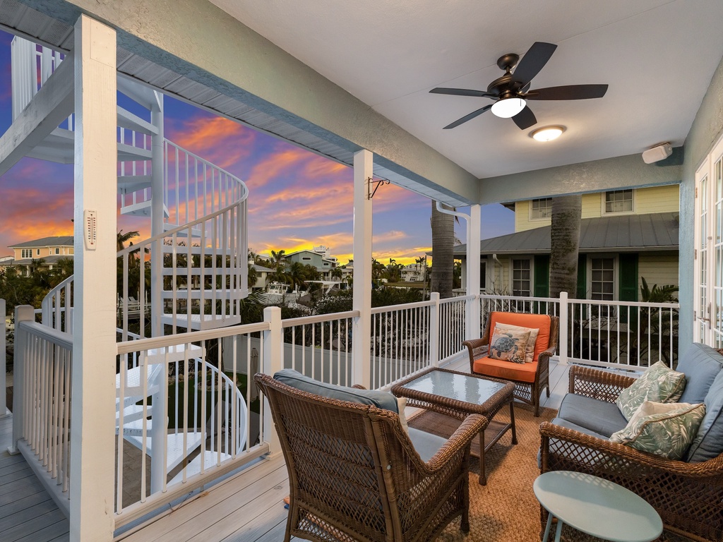 Balcony, Lounge Area