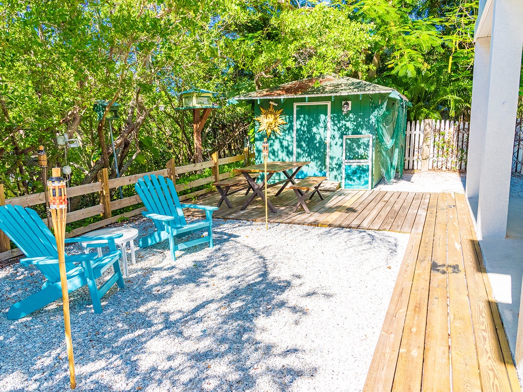 Outdoor Seating