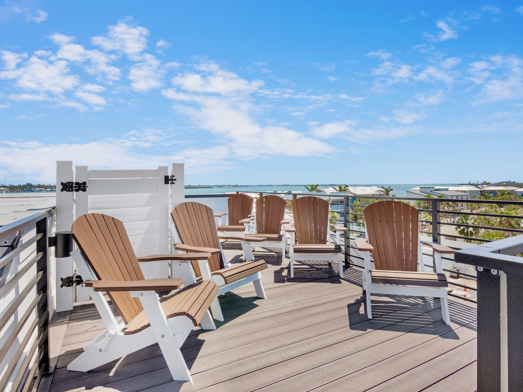 Rooftop Deck