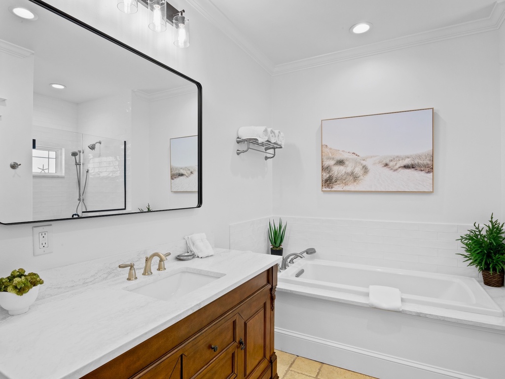 Primary Bathroom - Ensuite