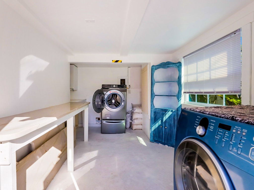 Private Washer/Dryer