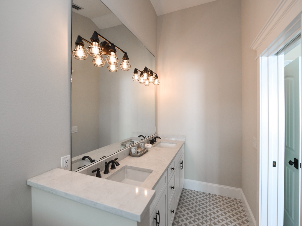 Fourth Bathroom, Ensuite