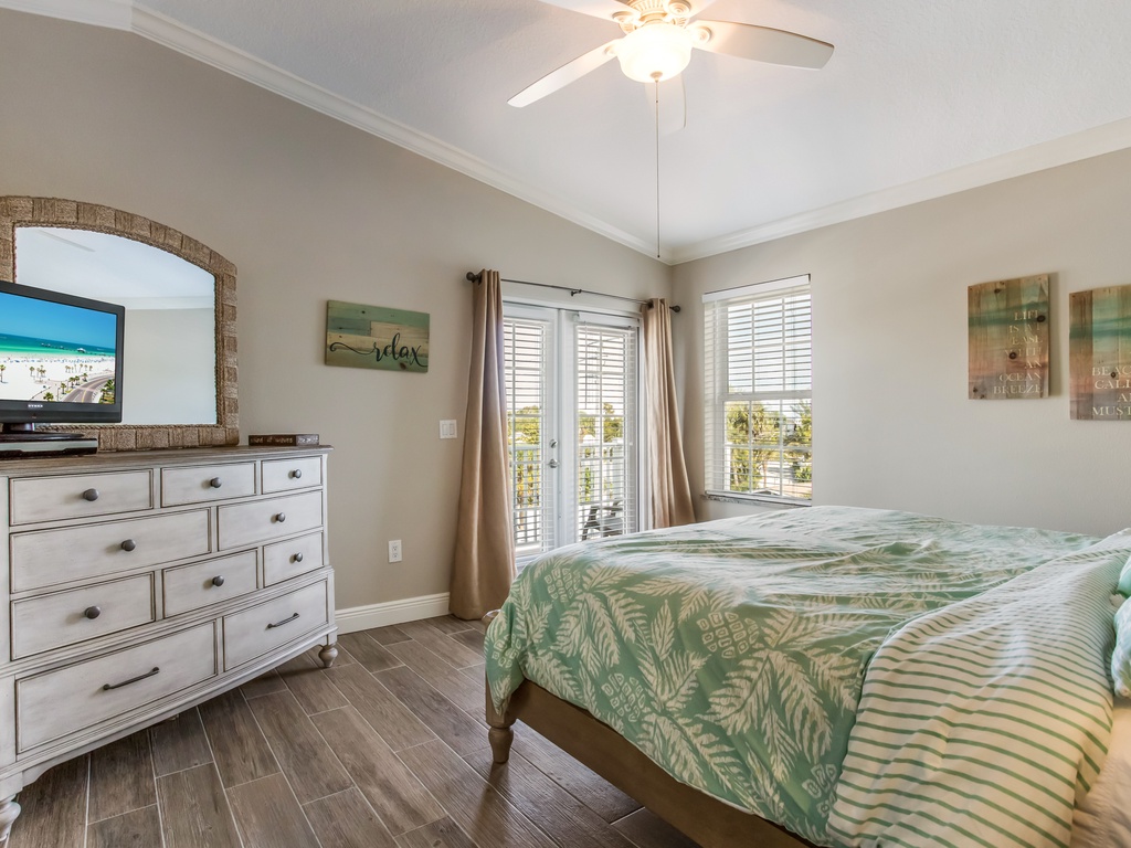 Bedroom - Third Floor