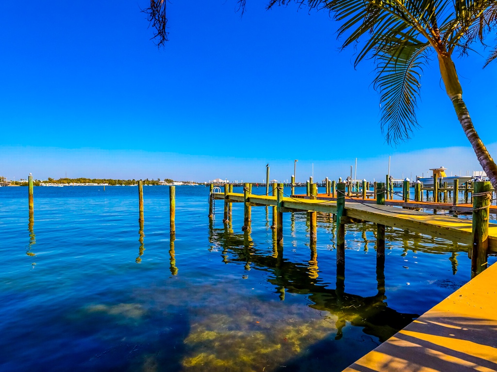 Private Bayfront Home