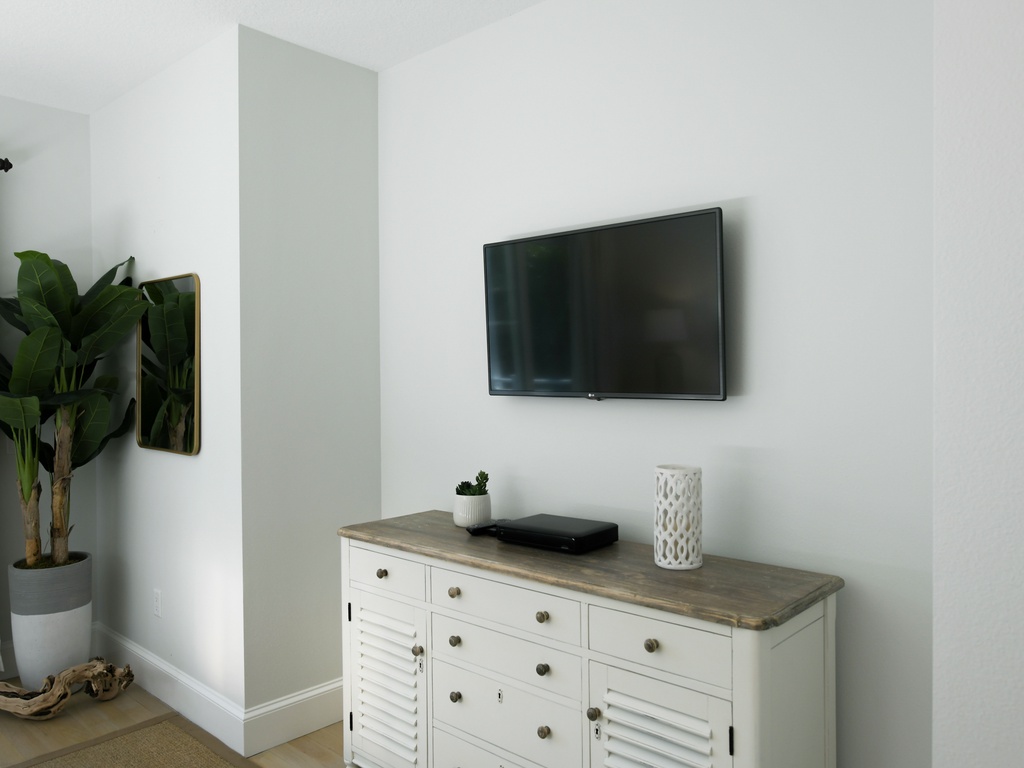 Serenity Beach - AMI Locals